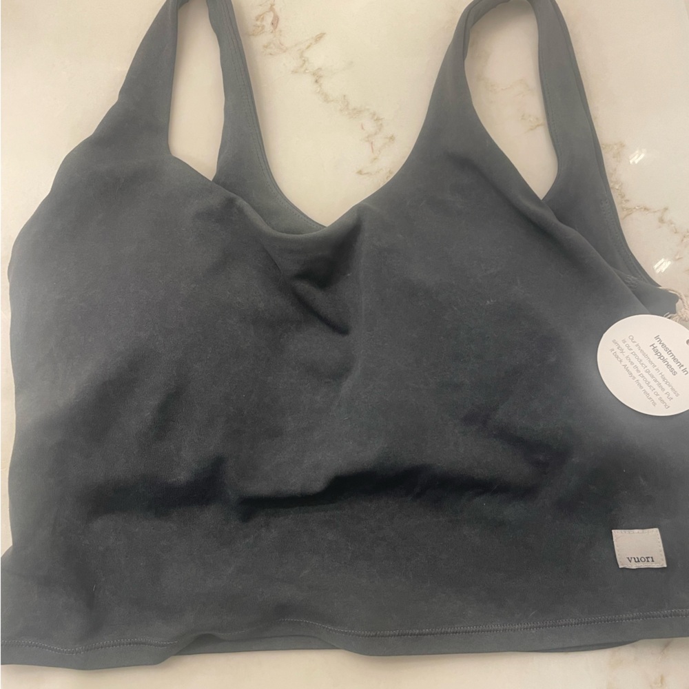NWT Vouri crop tank